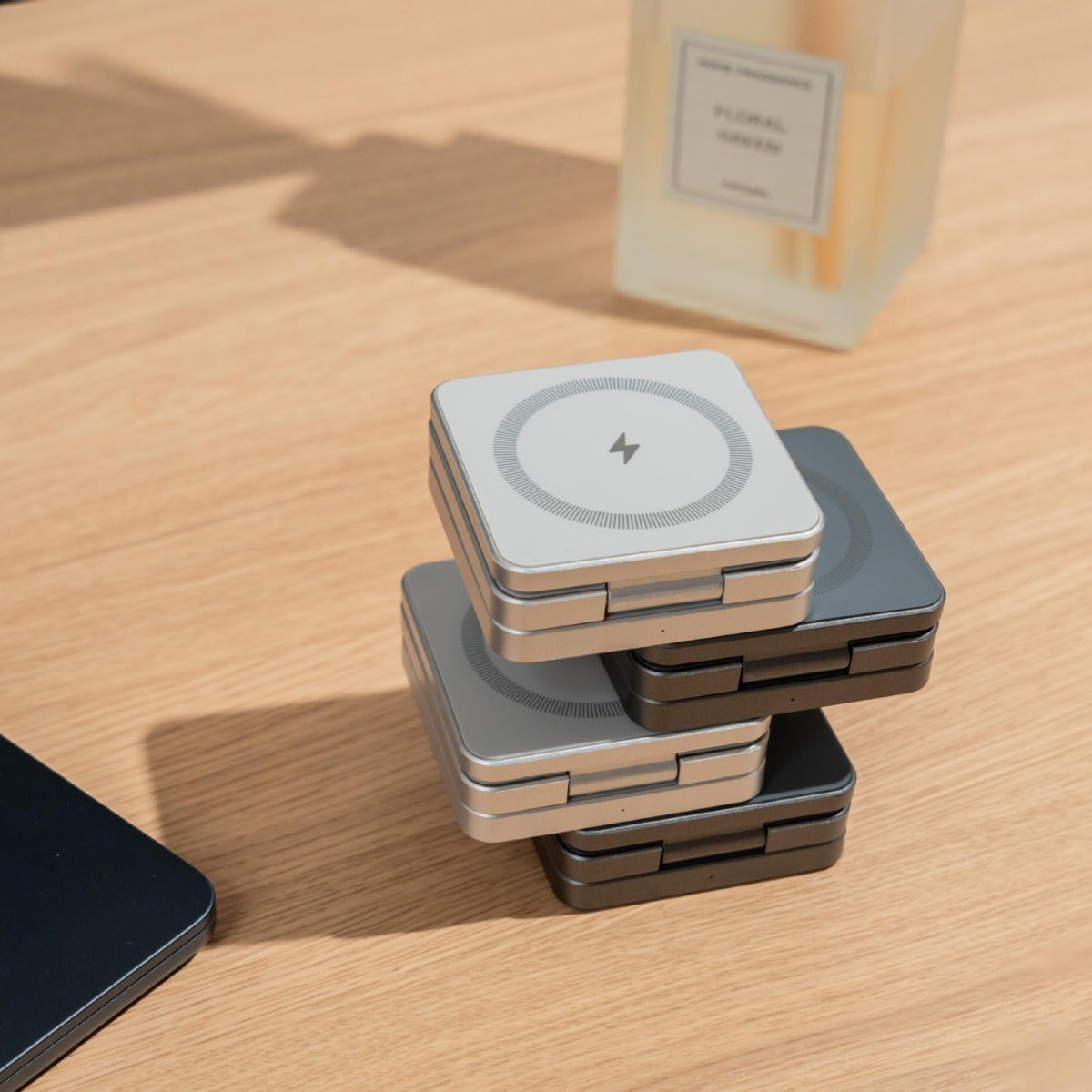 3-in-1 Magnetic Folding Wireless Charger