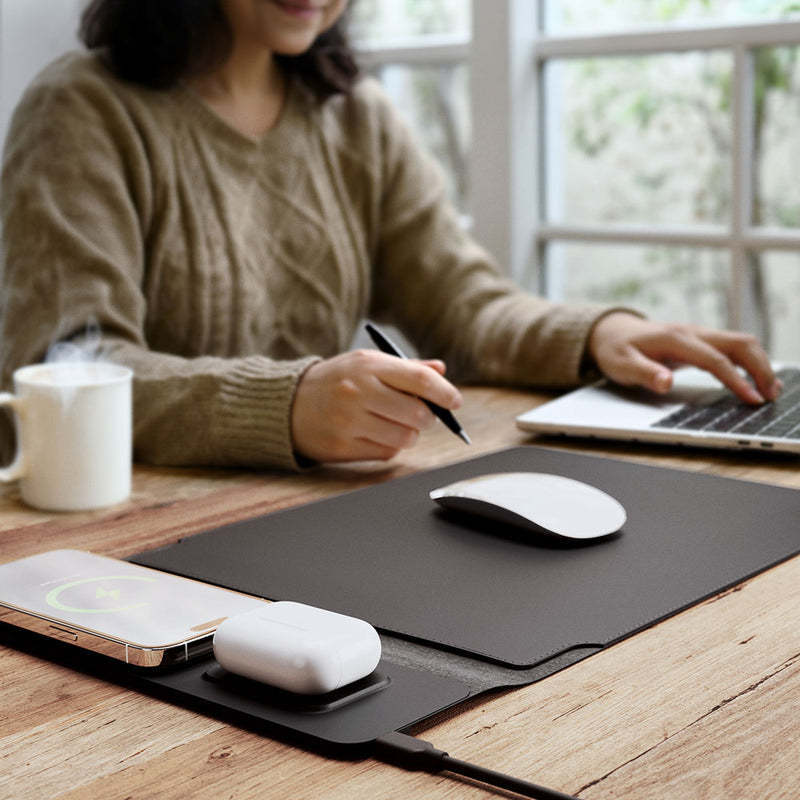 Wireless Charger Laptop Bag